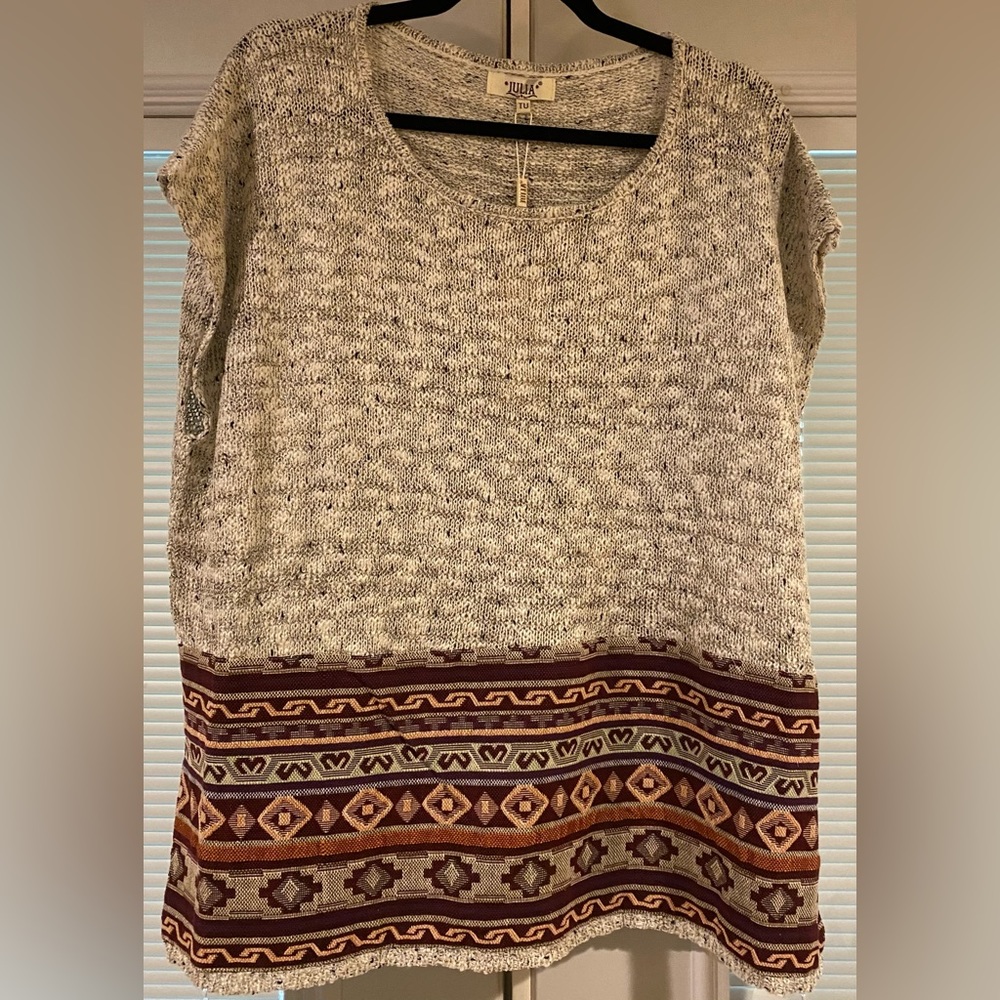 NWT Julia Aztec embroidered sweater. SZ Lg/XL